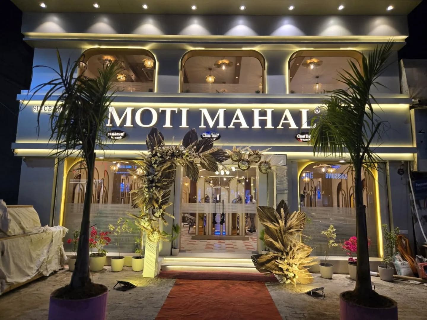 moti mahal delux restaurant