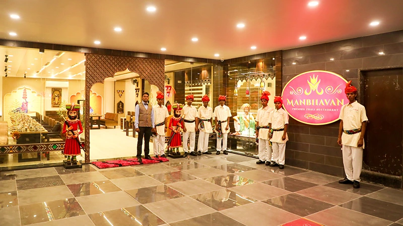 manbhavan restaurant entrance